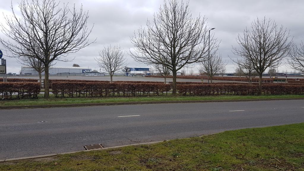 Suitehuts @ Silverstone Bagian luar foto